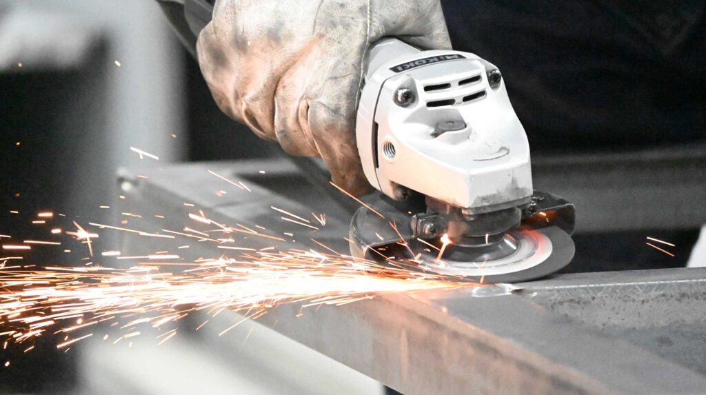 平島金属 ブランディング｜2023<br />Planning / Direction / Graphic design / Digital design